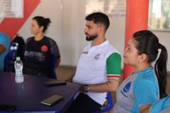 Reunião na Aldeia Manga